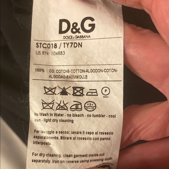 Dolce & Gabbana Stylish Black Bow-Back Top Size 40 - Picture 12 of 13